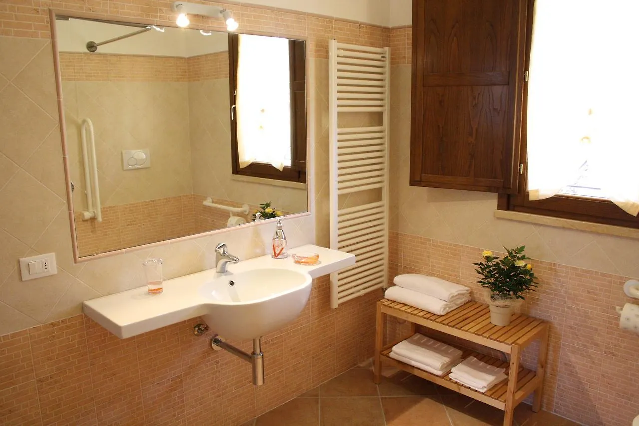 Farm stay Agriturismo Dallolivo Bolgheri Italy